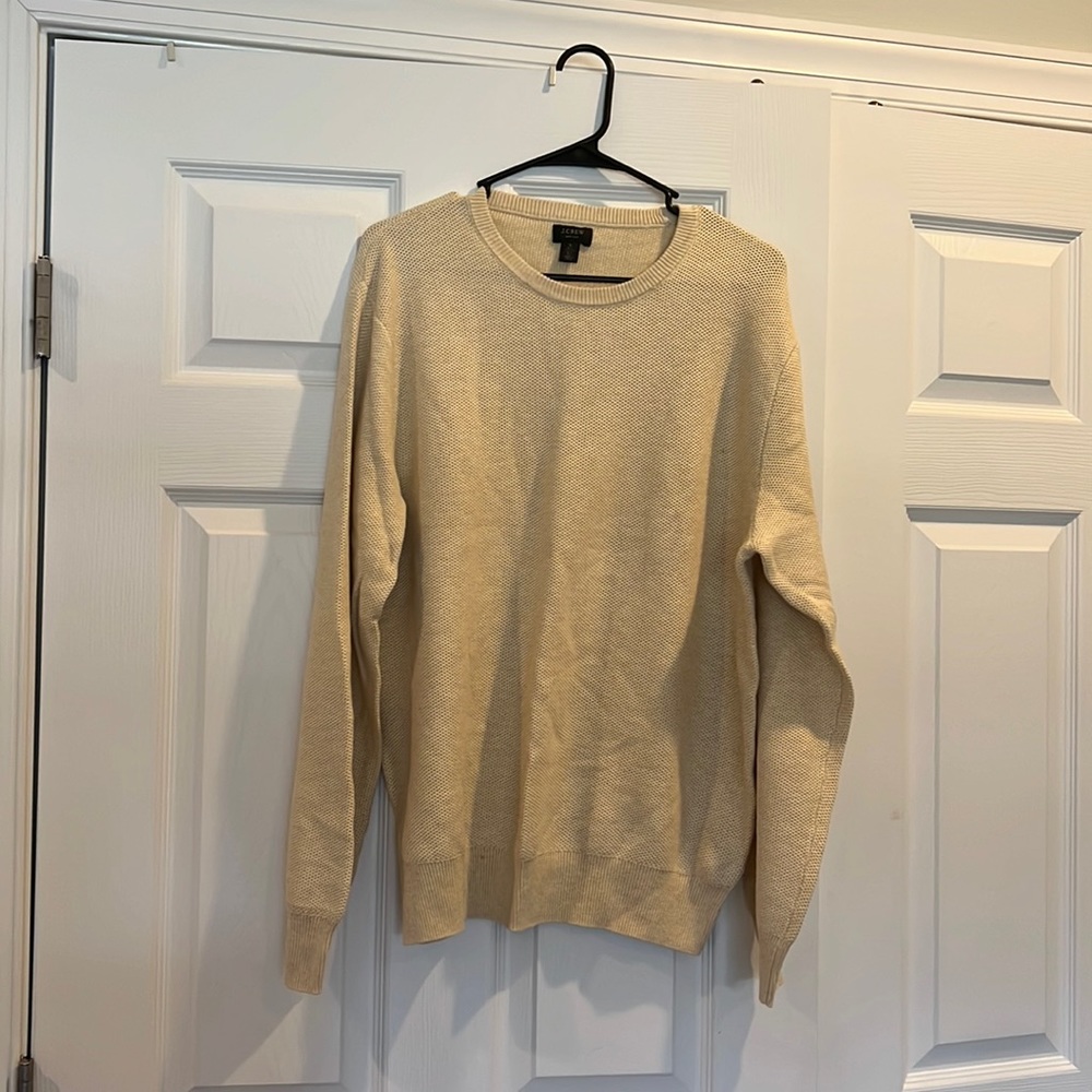 J crew light men’s sweater